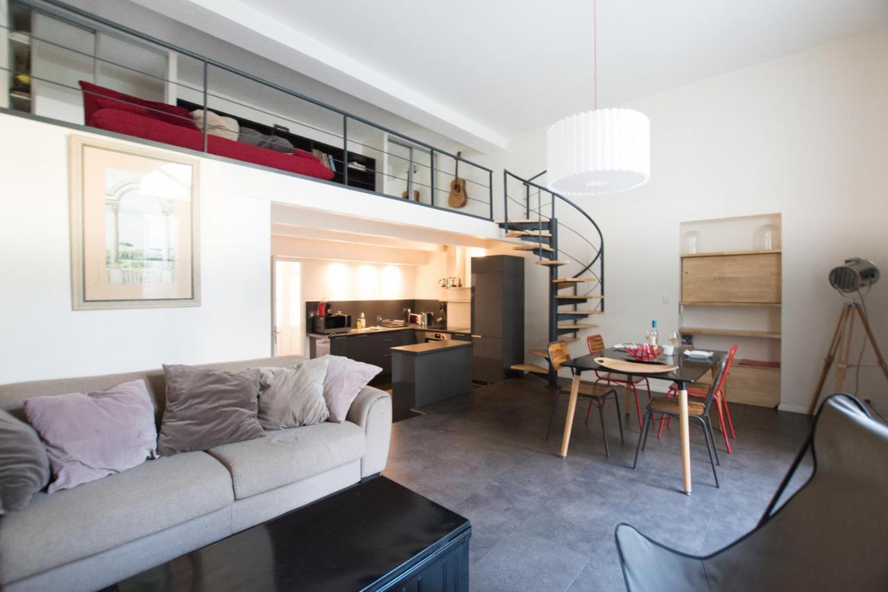 아흘르 Divonne - Loft Cosy Avec Jardin Partage 아파트 외부 사진