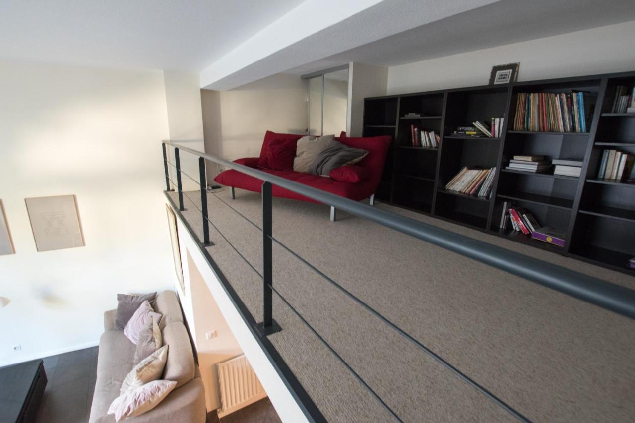 아흘르 Divonne - Loft Cosy Avec Jardin Partage 아파트 외부 사진